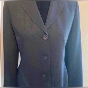 Women's Ann Taylor Classic Gray Skirt Suit (Size 6)